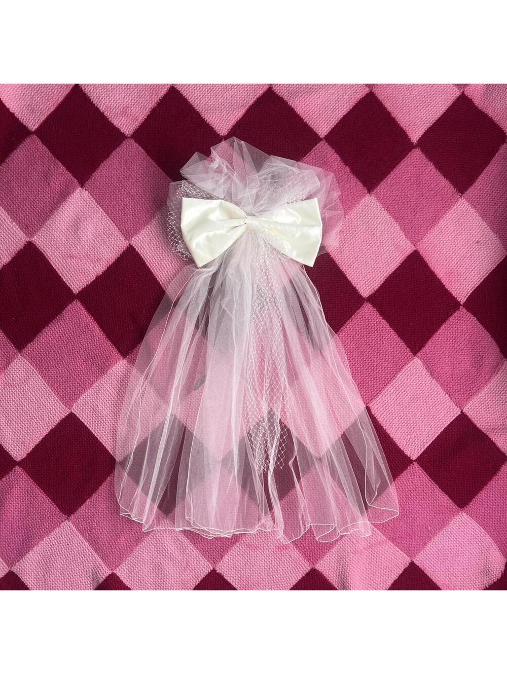 vintage bridal white bow tulle veil clip
